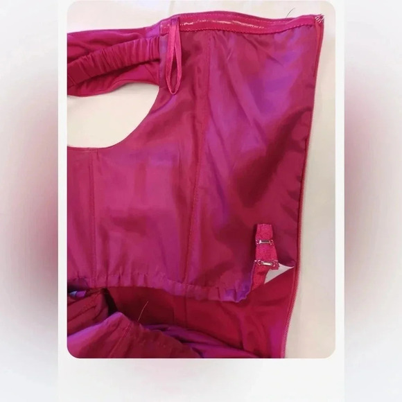 Adrianna Papell Off the Shoulder Mermaid Maxi Dress Bright Syrah Size 12 - Picture 14 of 14